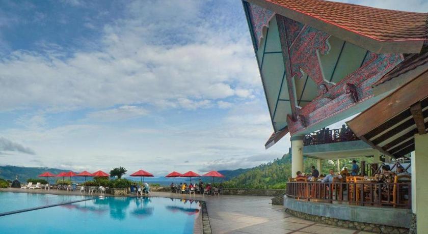 Hotel Niagara Parapat Kültér fotó