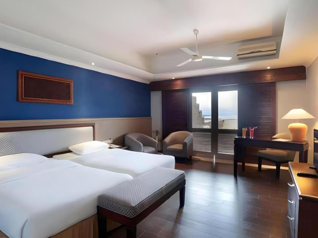 Hotel Niagara Parapat Kültér fotó