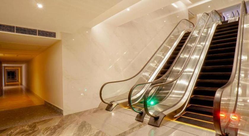 Hotel Niagara Parapat Kültér fotó